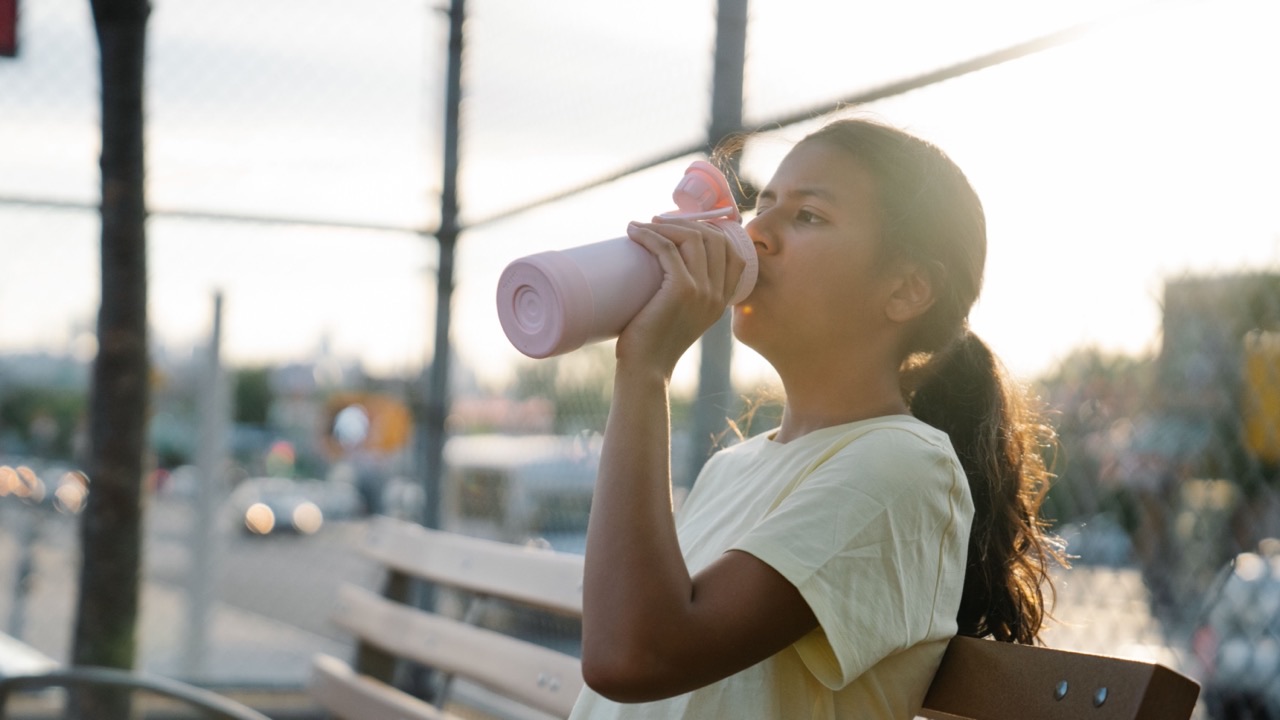 The Safety Standards Parents Check and Suppliers Need to Meet When Sourcing Kids' Water Bottles in Bulk